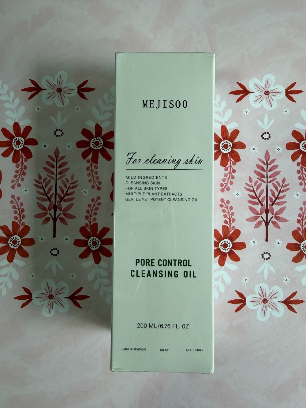 Pore Control Cleansing Oil — White